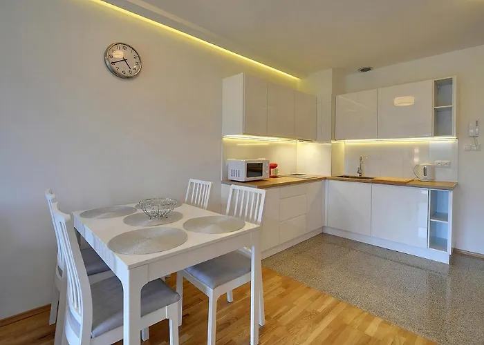 Trevilles - Fit Apartment *